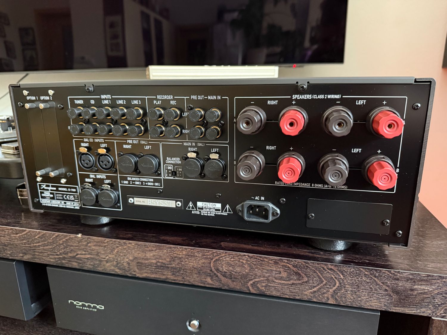 2025-06-30-TST-Accuphase-E700-2